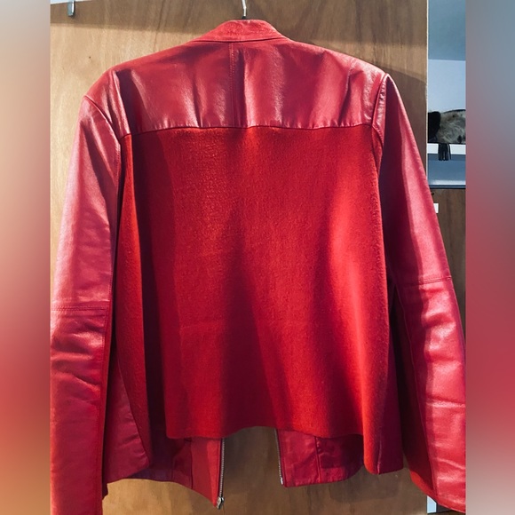Red leather jacket embroidered - Picture 2 of 10